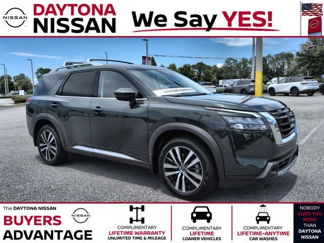 2025 Nissan Pathfinder Platinum