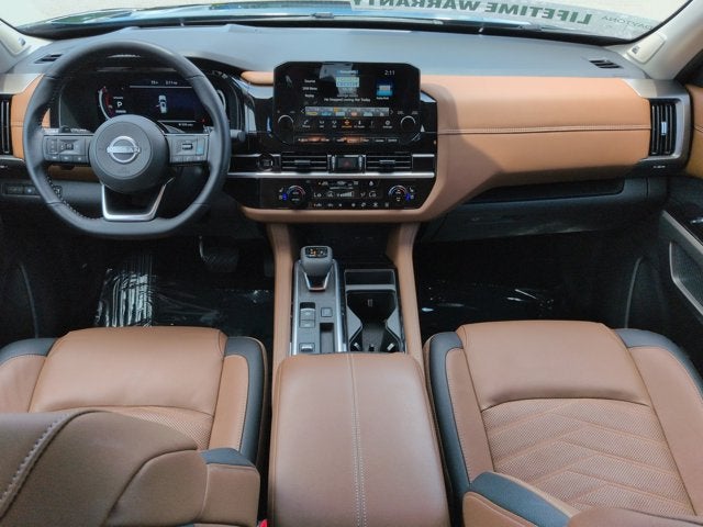 2025 Nissan Pathfinder Platinum