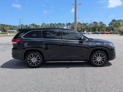 2018 Toyota Highlander SE