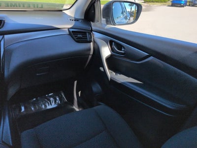 2020 Nissan Rogue Sport S
