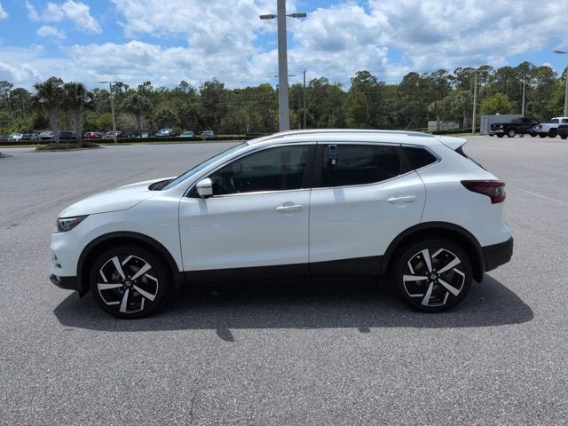2022 Nissan Rogue Sport SL