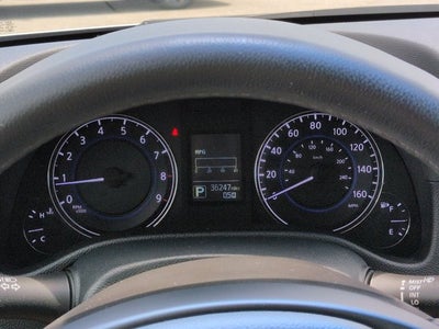 2015 INFINITI Q60 Base