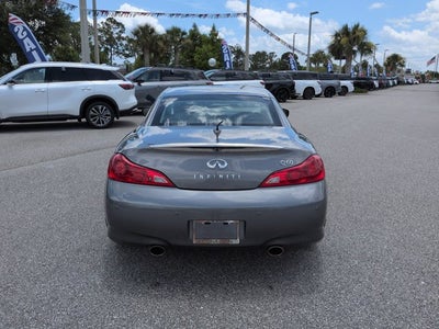 2015 INFINITI Q60 Base