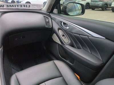 2017 INFINITI Q50 2.0t Premium