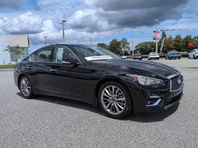 2023 INFINITI Q50 LUXE