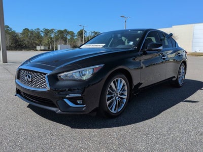 2023 INFINITI Q50 LUXE