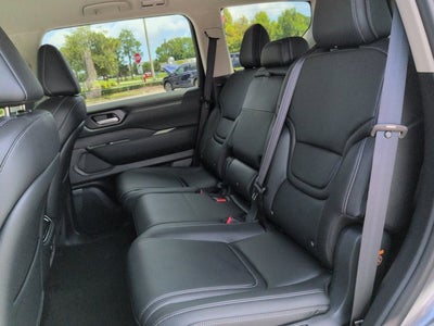 2026 Nissan Armada SV