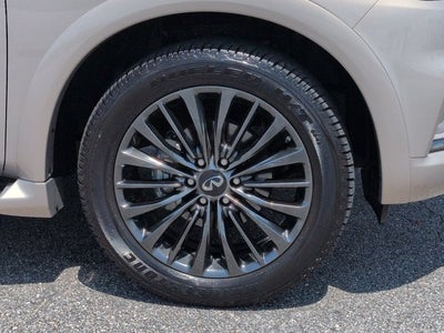 2023 INFINITI QX80 Premium Select