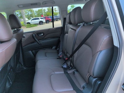 2023 INFINITI QX80 Premium Select