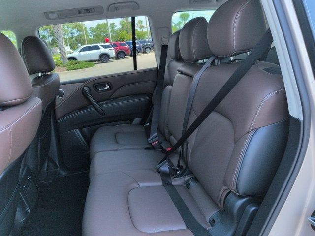 2023 INFINITI QX80 Premium Select