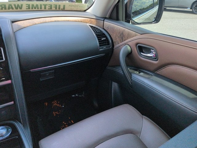 2023 INFINITI QX80 Premium Select
