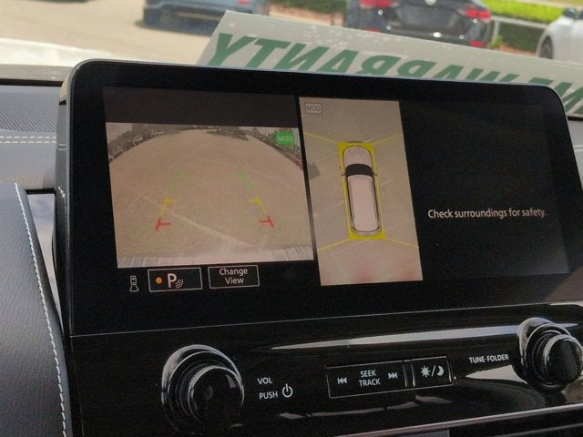 2023 INFINITI QX80 Premium Select