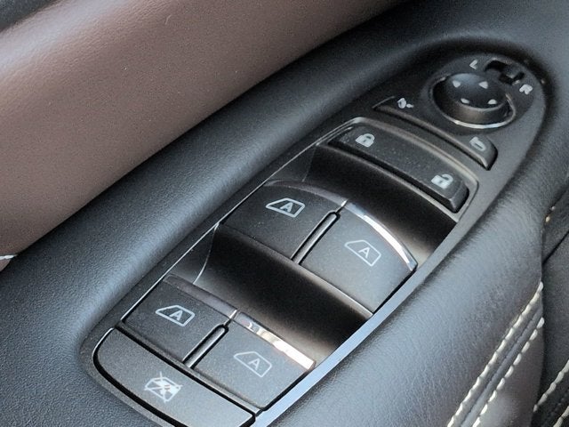 2023 INFINITI QX80 Premium Select