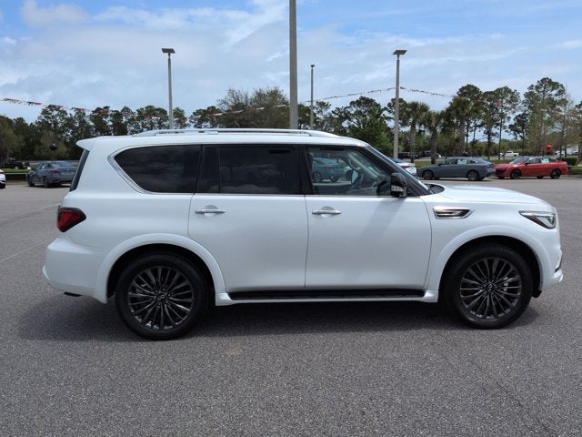 2023 INFINITI QX80 Premium Select