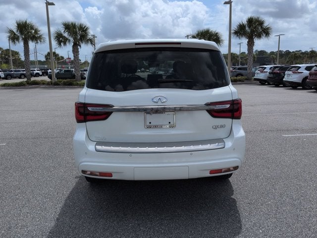 2023 INFINITI QX80 Premium Select