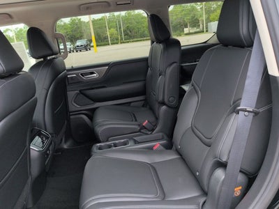 2027 INFINITI QX80 PURE