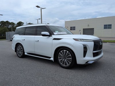 2026 INFINITI QX80 LUXE