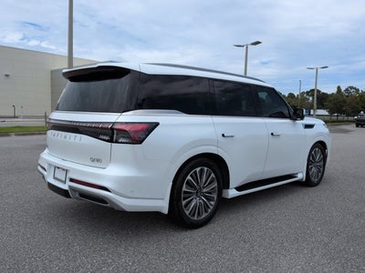 2026 INFINITI QX80 LUXE