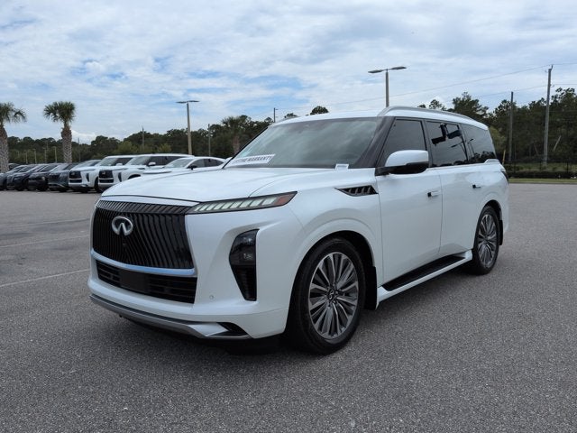 2026 INFINITI QX80 LUXE