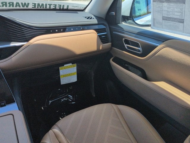 2026 INFINITI QX80 LUXE
