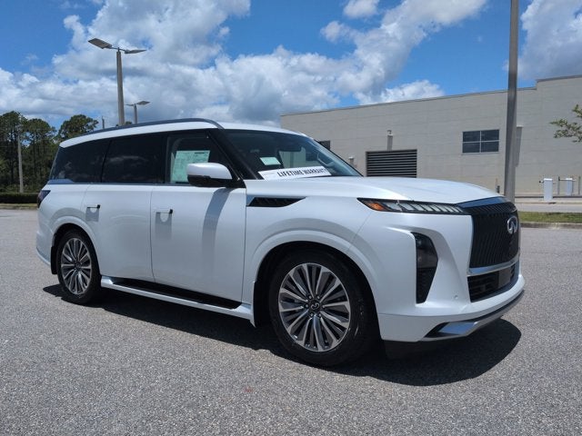 2026 INFINITI QX80 LUXE
