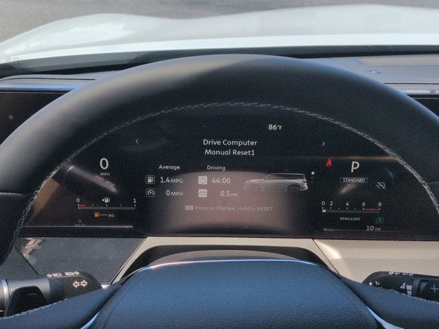 2026 INFINITI QX80 LUXE