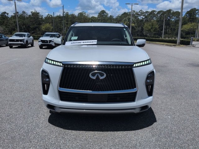 2026 INFINITI QX80 LUXE