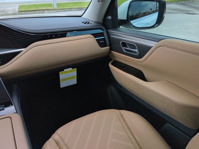 2026 INFINITI QX80 LUXE