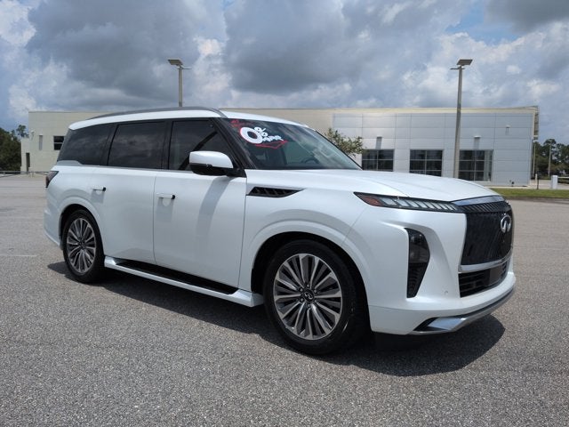 2026 INFINITI QX80 LUXE