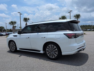 2026 INFINITI QX80 LUXE