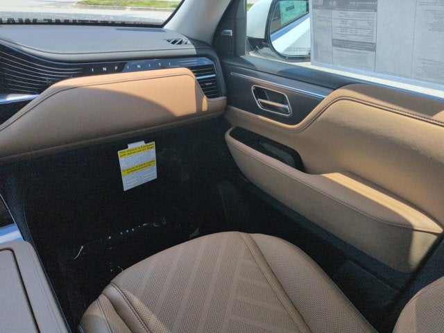 2026 INFINITI QX80 LUXE
