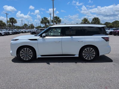 2026 INFINITI QX80 LUXE