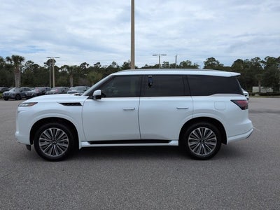2026 INFINITI QX80 LUXE