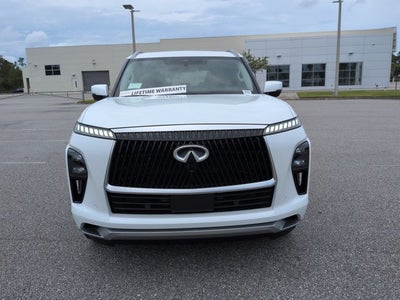2026 INFINITI QX80 LUXE