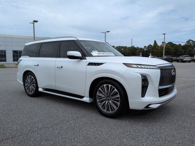 2026 INFINITI QX80 LUXE