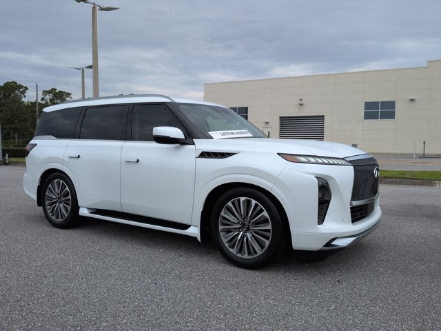 2026 INFINITI QX80 LUXE