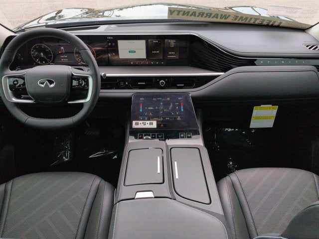 2026 INFINITI QX80 LUXE