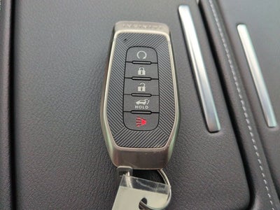 2026 INFINITI QX80 LUXE