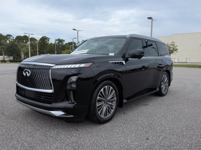 2026 INFINITI QX80 LUXE