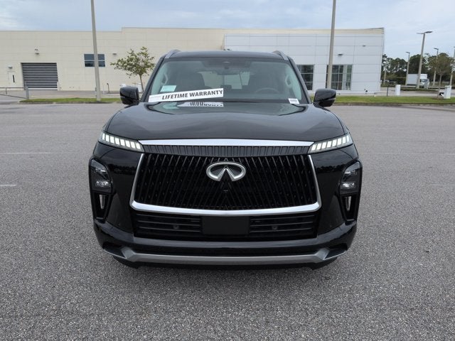 2026 INFINITI QX80 LUXE