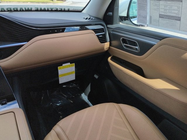 2026 INFINITI QX80 LUXE