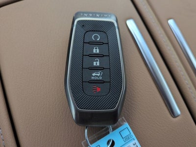 2026 INFINITI QX80 LUXE