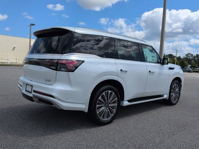 2026 INFINITI QX80 LUXE