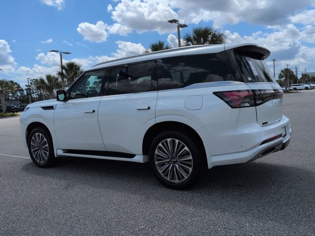 2026 INFINITI QX80 LUXE