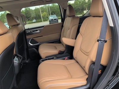 2026 INFINITI QX80 LUXE