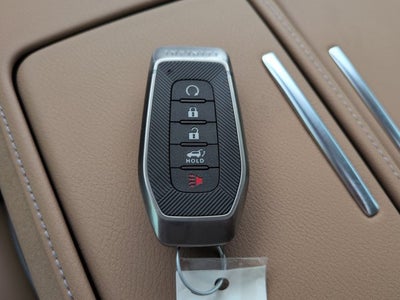 2026 INFINITI QX80 LUXE