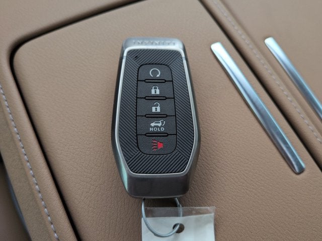 2026 INFINITI QX80 LUXE