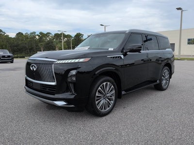 2026 INFINITI QX80 LUXE