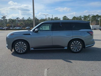 2026 INFINITI QX80 LUXE