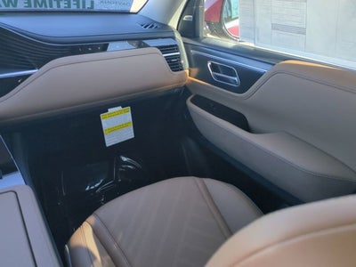 2026 INFINITI QX80 LUXE